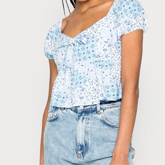 Hollister Shades of Blue Patchwork Floral Print Cottage-core Peplum Blue Size L - Picture 1 of 9